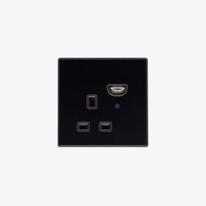 Luna 13A Switched Socket – Piano Black
