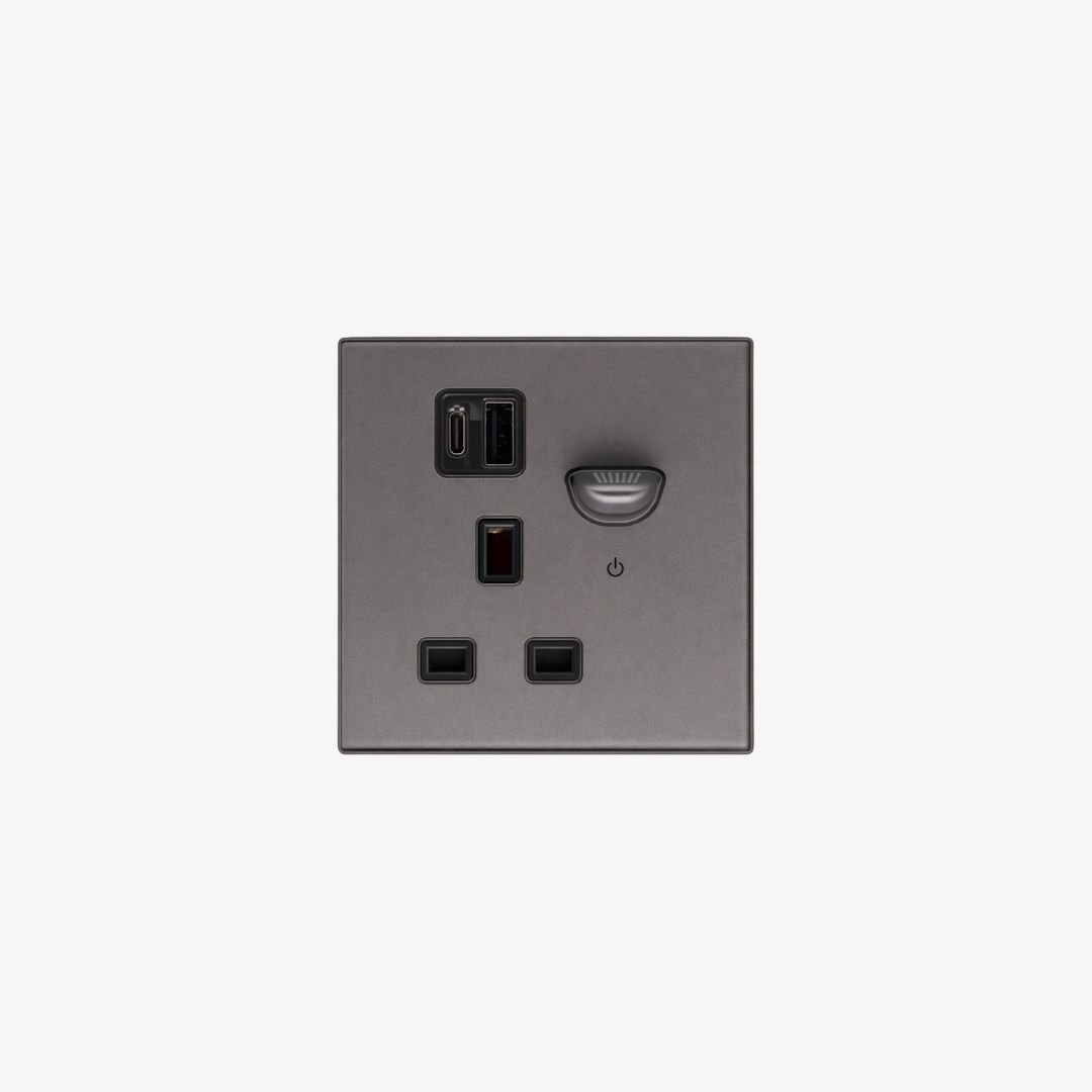 Luna 13A Switched Socket with USB-A & USB-C Ports